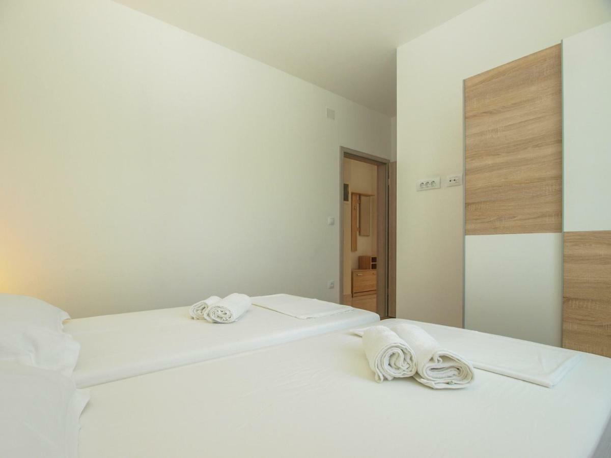 4 Stars Apartments-pikula Apartment *