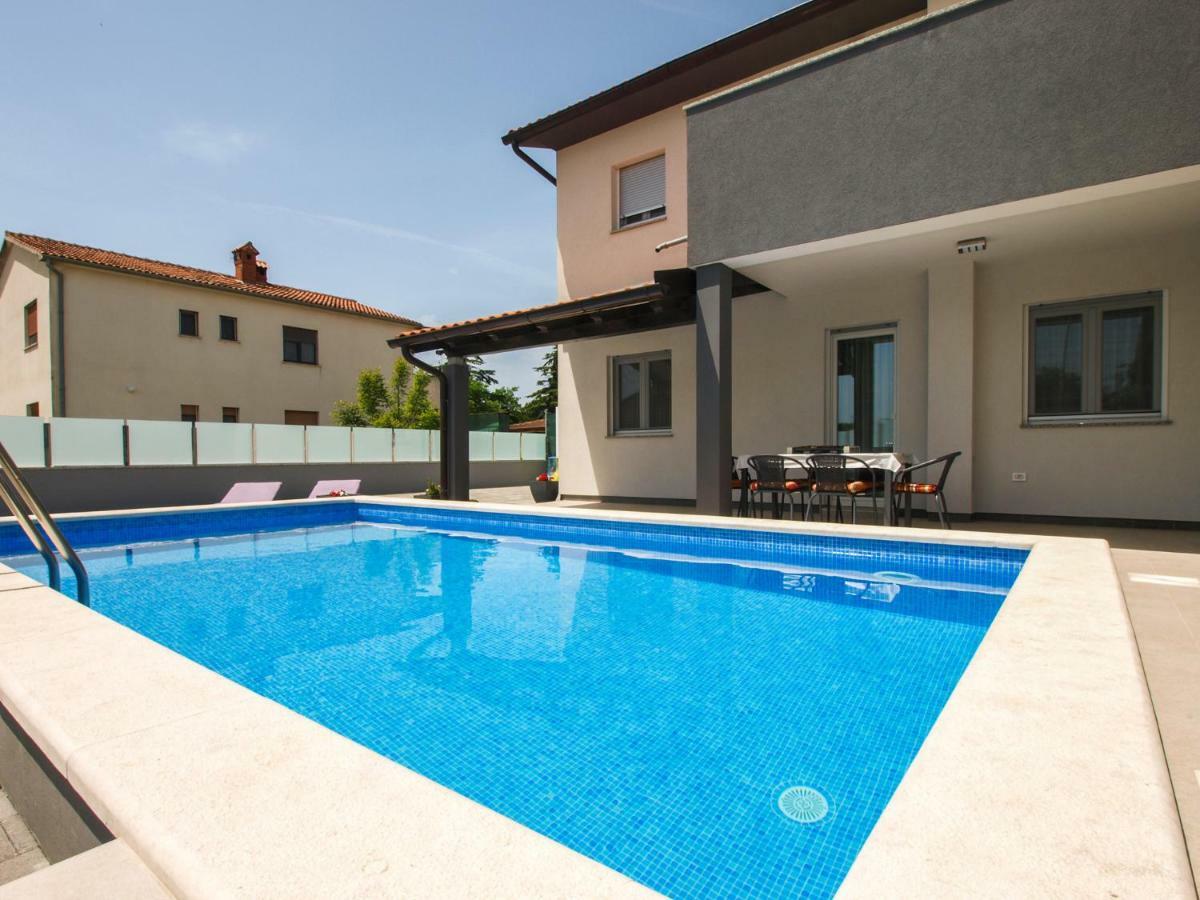 Marko 1670 Apartament *
